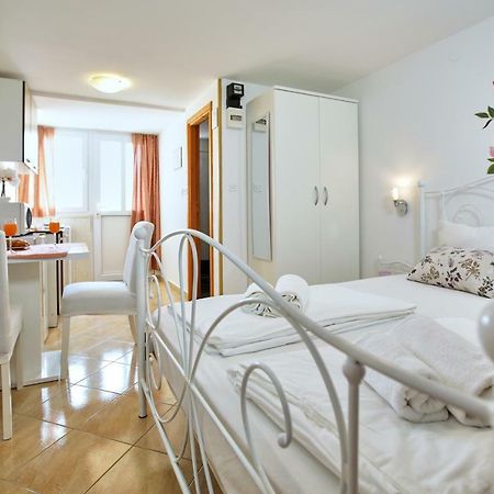 Studio Kristic, Cozy Studio With A Terrace Dubrovnik Extérieur photo