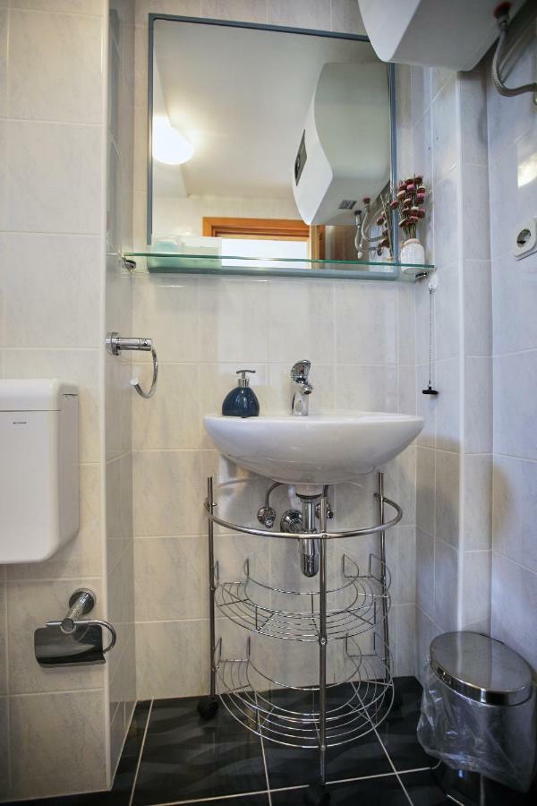 Studio Kristic, Cozy Studio With A Terrace Dubrovnik Extérieur photo