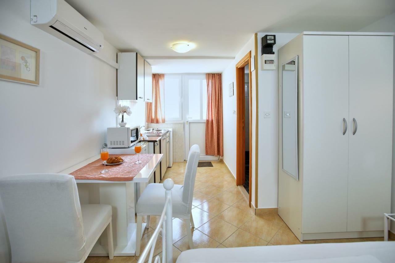 Studio Kristic, Cozy Studio With A Terrace Dubrovnik Extérieur photo